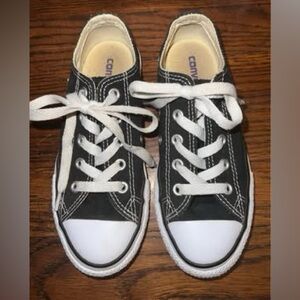 Black Converse 13 girl boy Chuck Taylor low top sneakers shoes kids canvas EUC